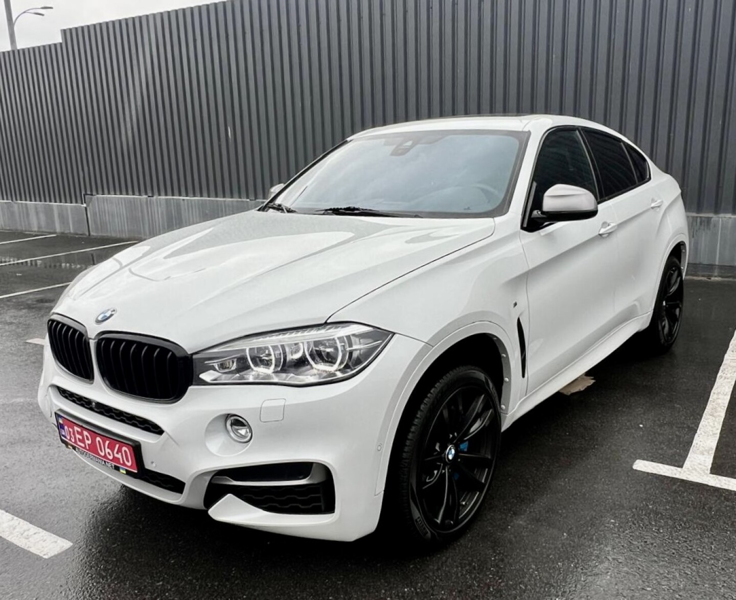 BMW X6 M50d xDrive M-Sport Black-Paket LED Aus Deutschland (128760)