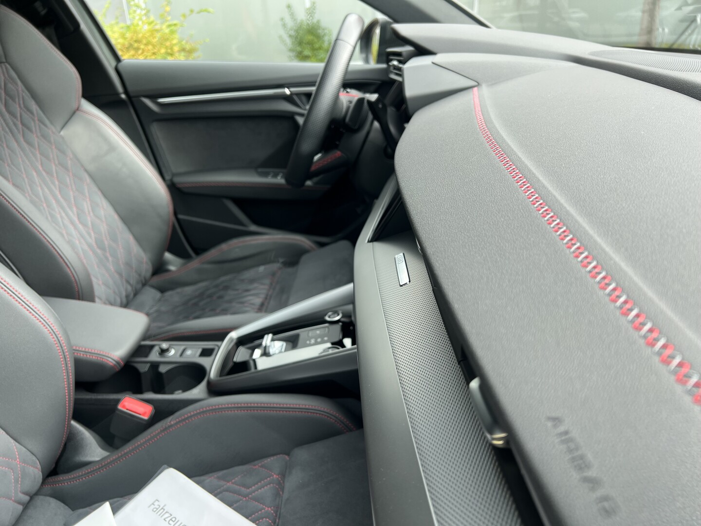 Audi A3 Sportback 45TFSIe 272PS S-Line Exclusive З Німеччини (128859)