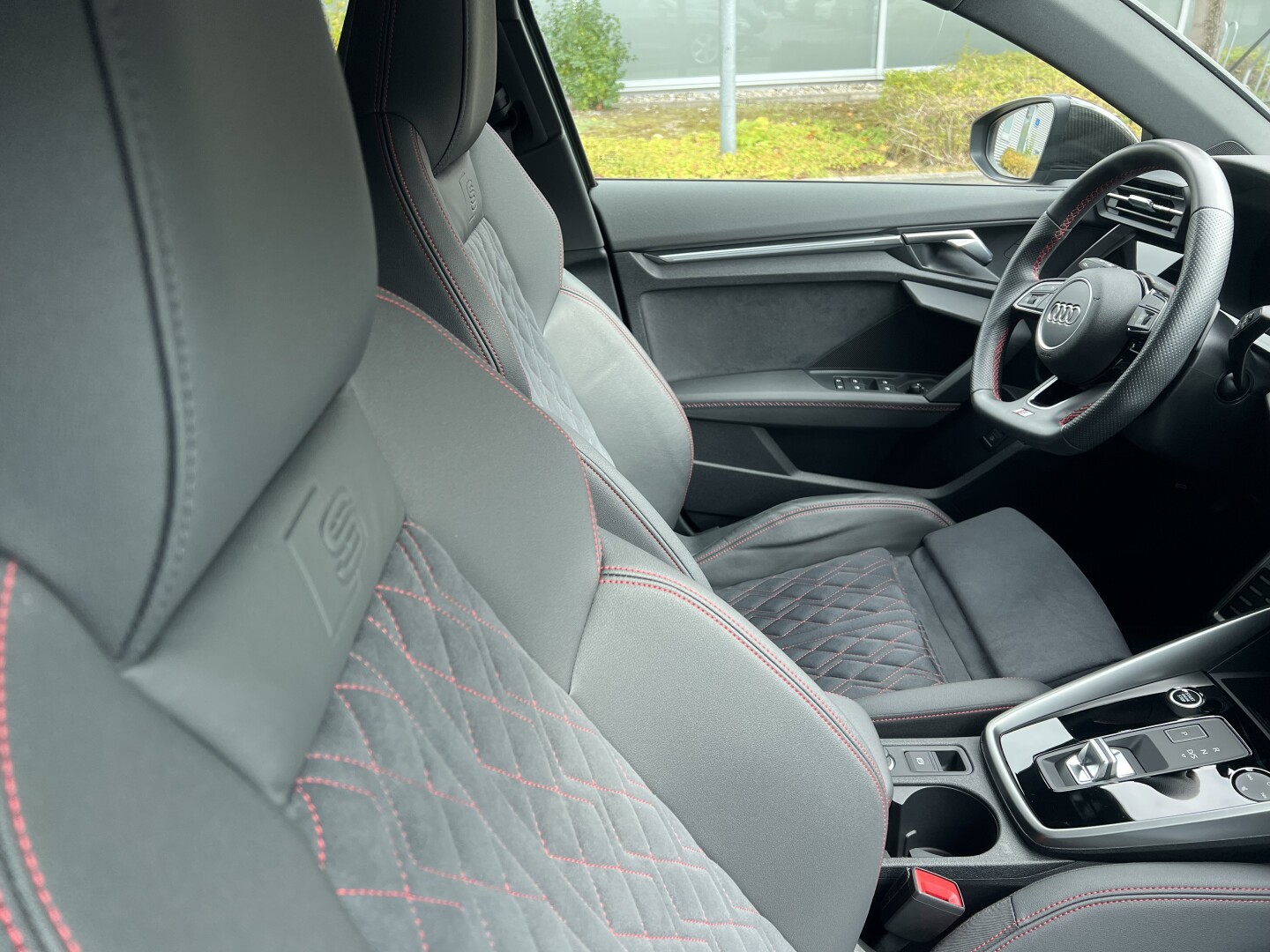 Audi A3 Sportback 45TFSIe 272PS S-Line Exclusive З Німеччини (128860)