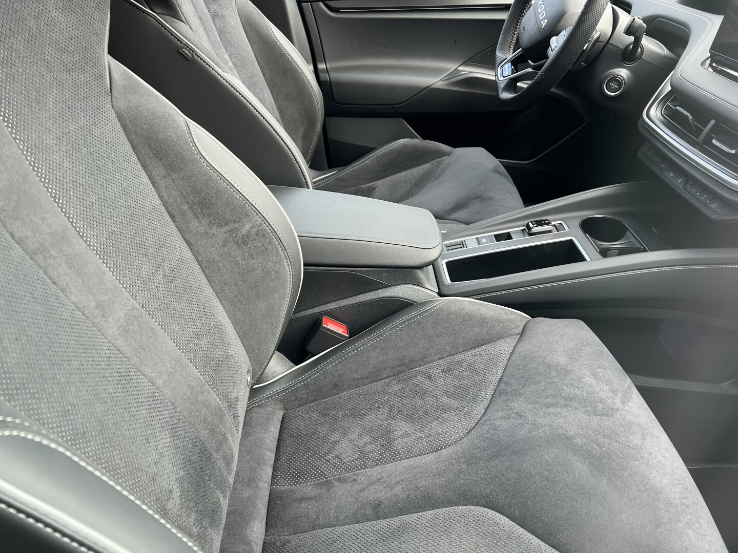 Skoda Enyaq 85 Coupe 82kWh Sportline 4x4 З Німеччини (128911)