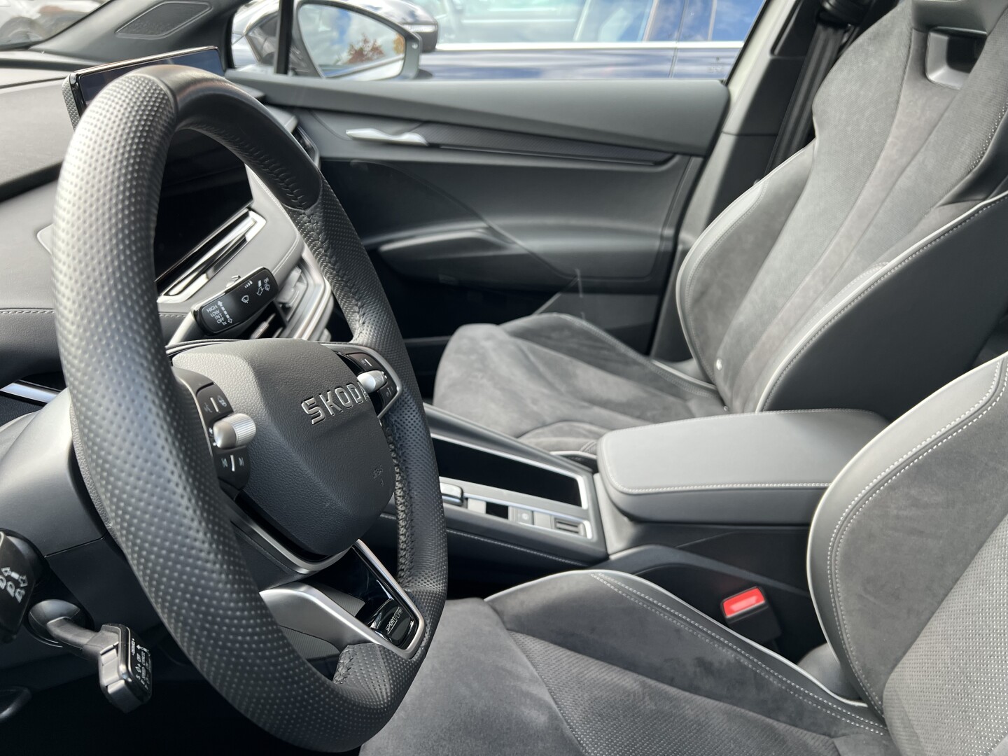 Skoda Enyaq 85 Coupe 82kWh Sportline 4x4 З Німеччини (128904)