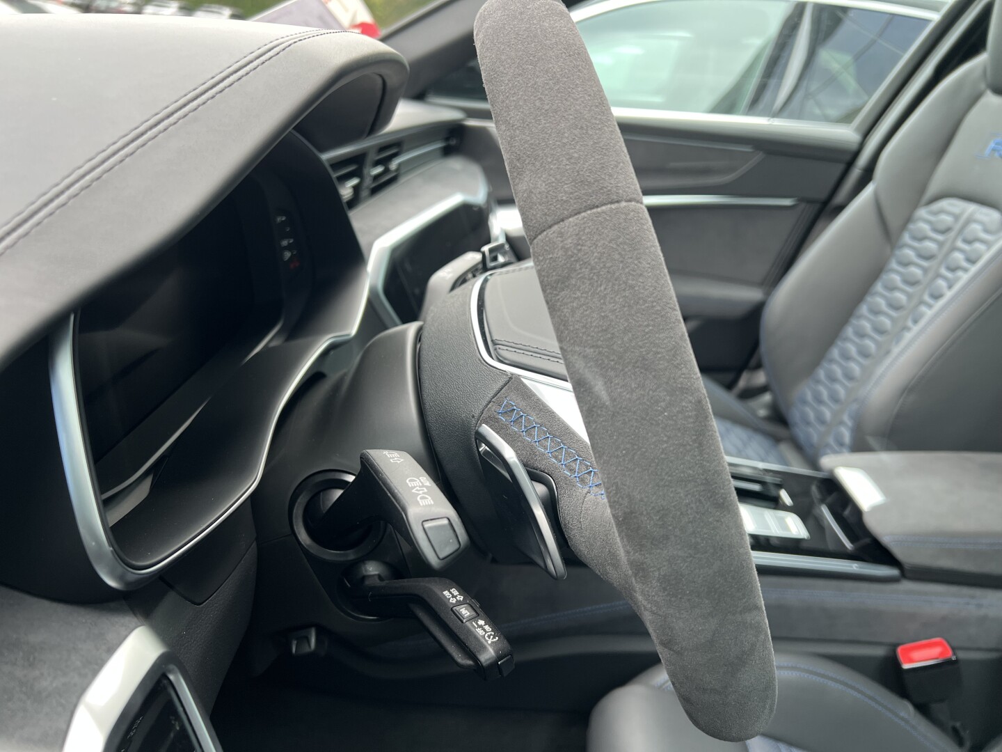 Audi RS6 Avant 4.0TFSI 629PS Performance Black-Paket З Німеччини (128970)