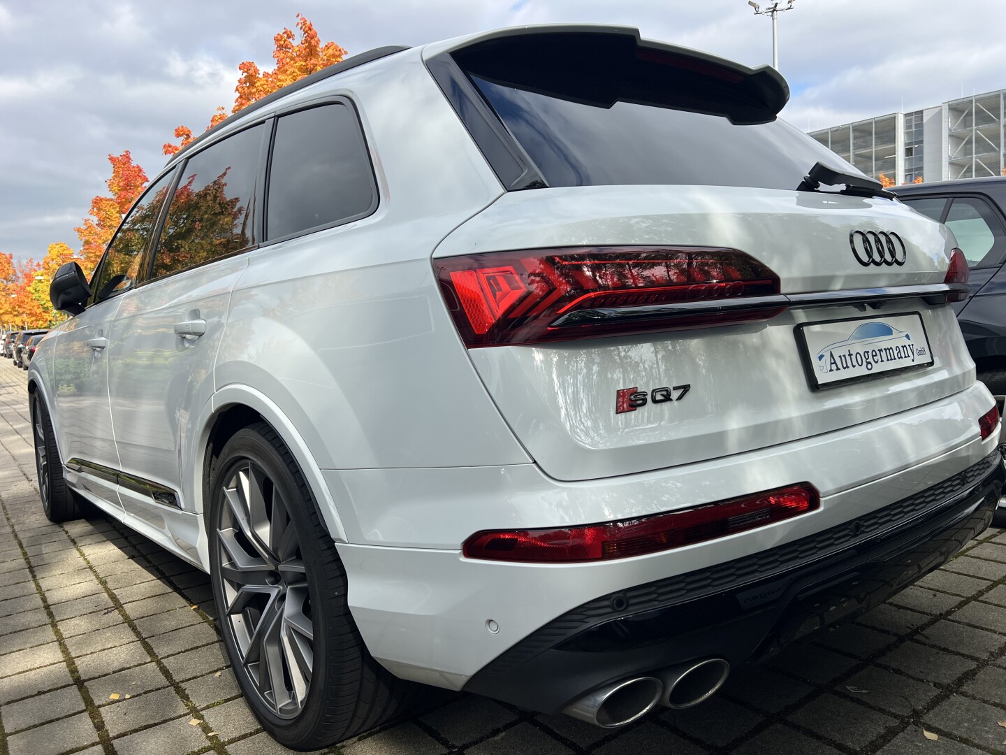 Audi SQ7 4.0TFSI 507PS Black-Paket Individual Keramik Aus Deutschland (129038)