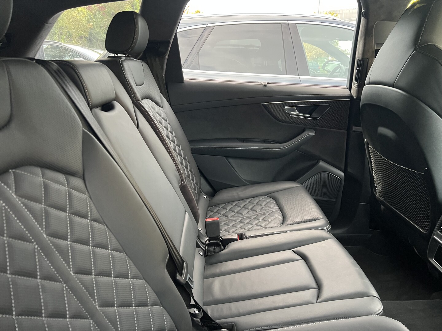 Audi SQ7 4.0TFSI 507PS Black-Paket Individual Keramik Aus Deutschland (129044)