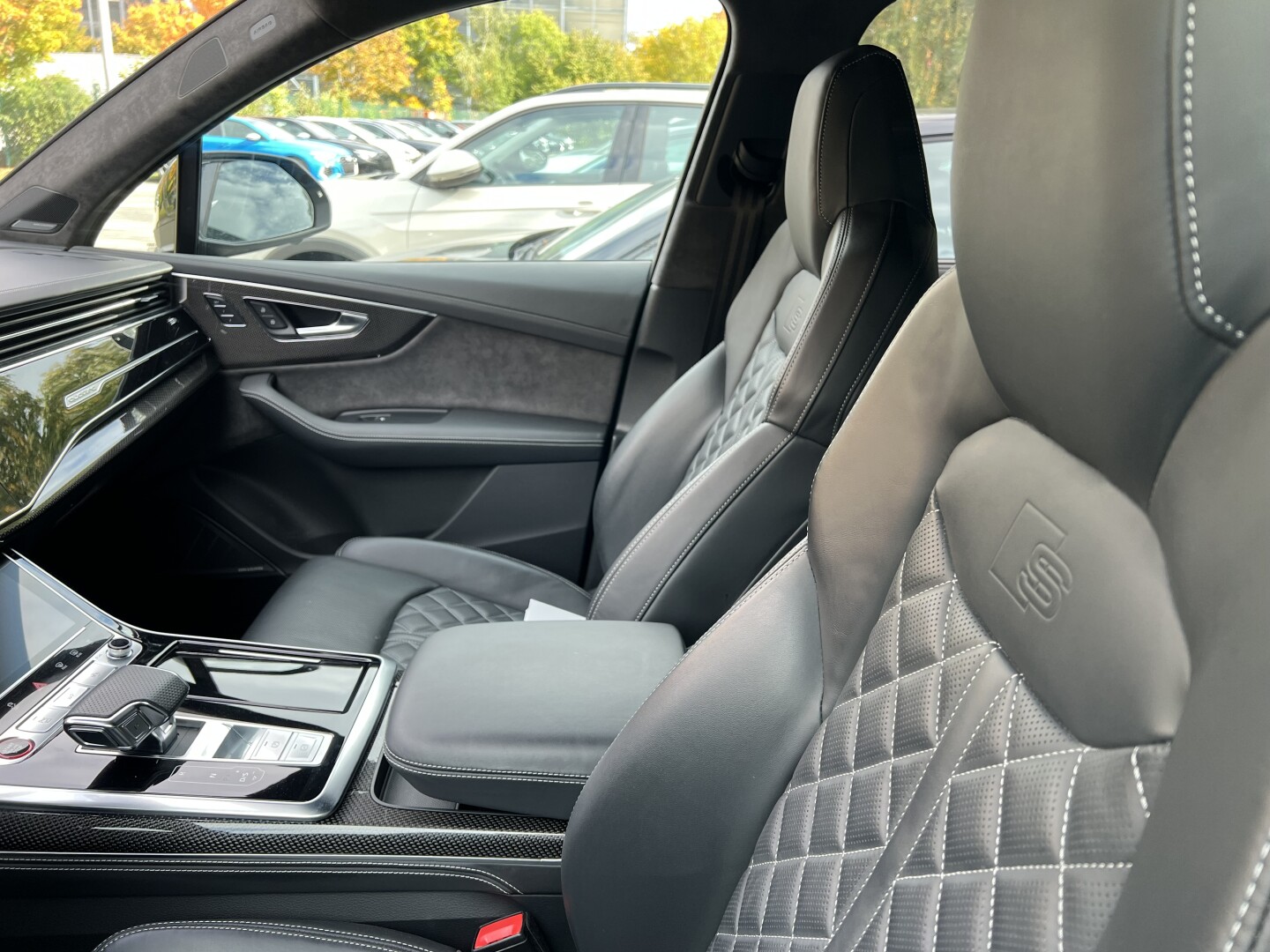 Audi SQ7 4.0TFSI 507PS Black-Paket Individual Keramik Aus Deutschland (129036)