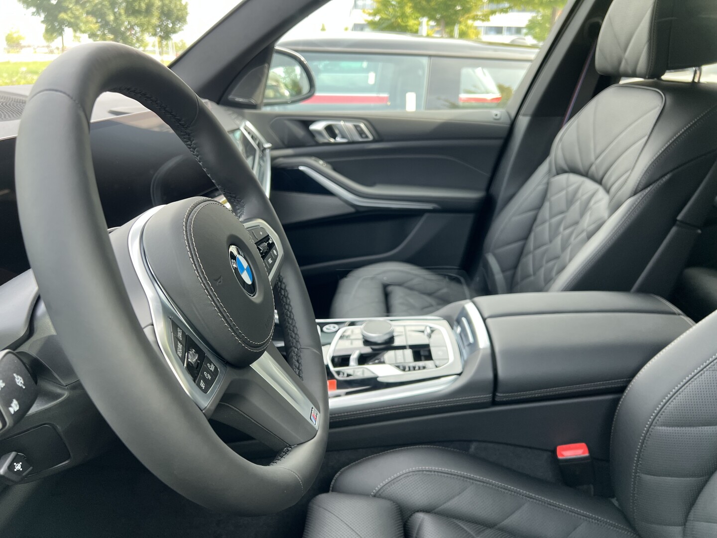 BMW X5 xDrive 40d 352PS M-Sport Pro Black-Paket  Из Германии (129083)