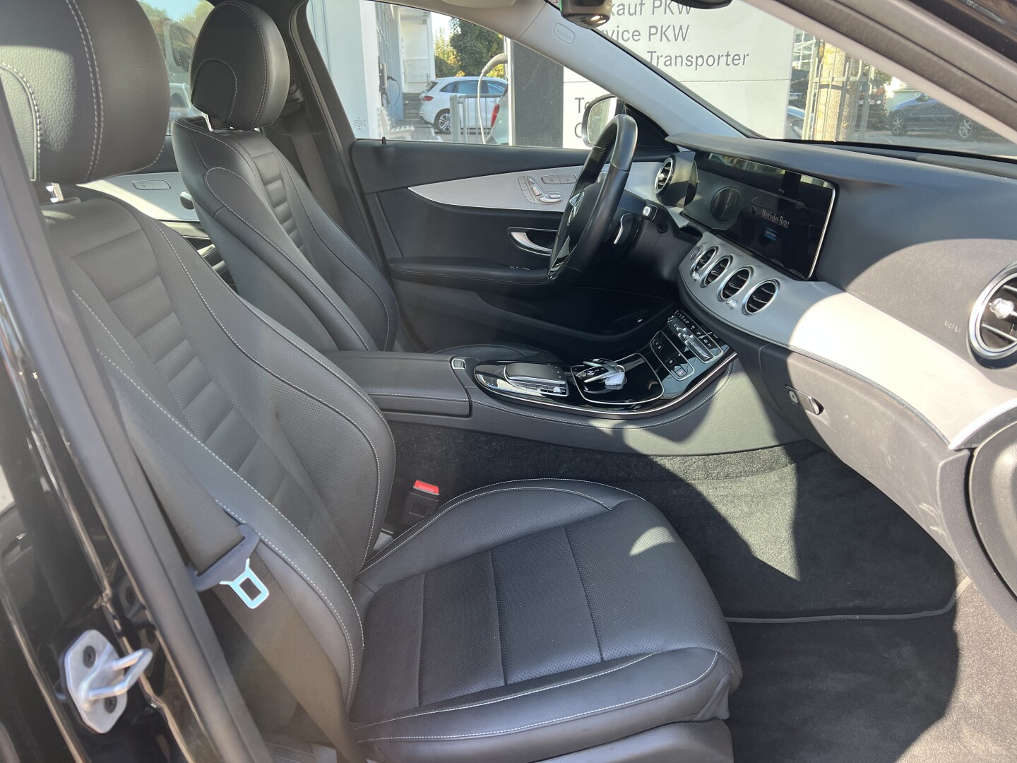 Mercedes-Benz E300de 4Matic 306PS AMG Hybrid З Німеччини (129115)