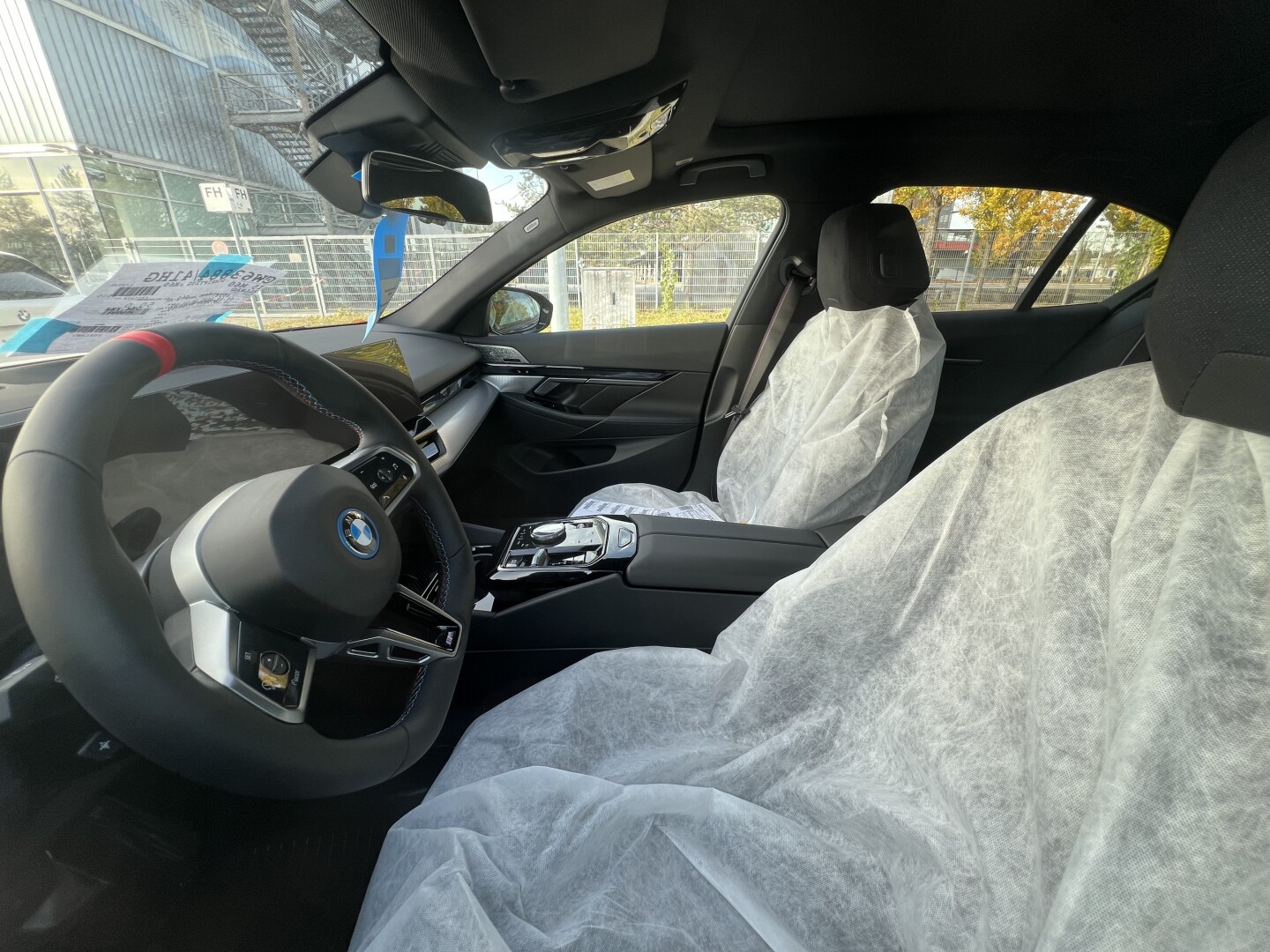 BMW i5 M60 xDrive M-Sport Pro Black-Paket 601PS З Німеччини (129183)