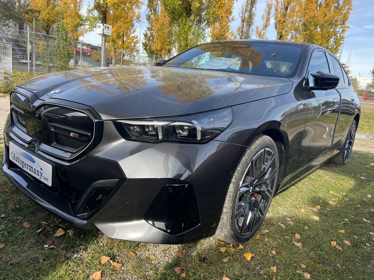 BMW i5 M60 xDrive M-Sport Pro Black-Paket 601PS З Німеччини (129187)