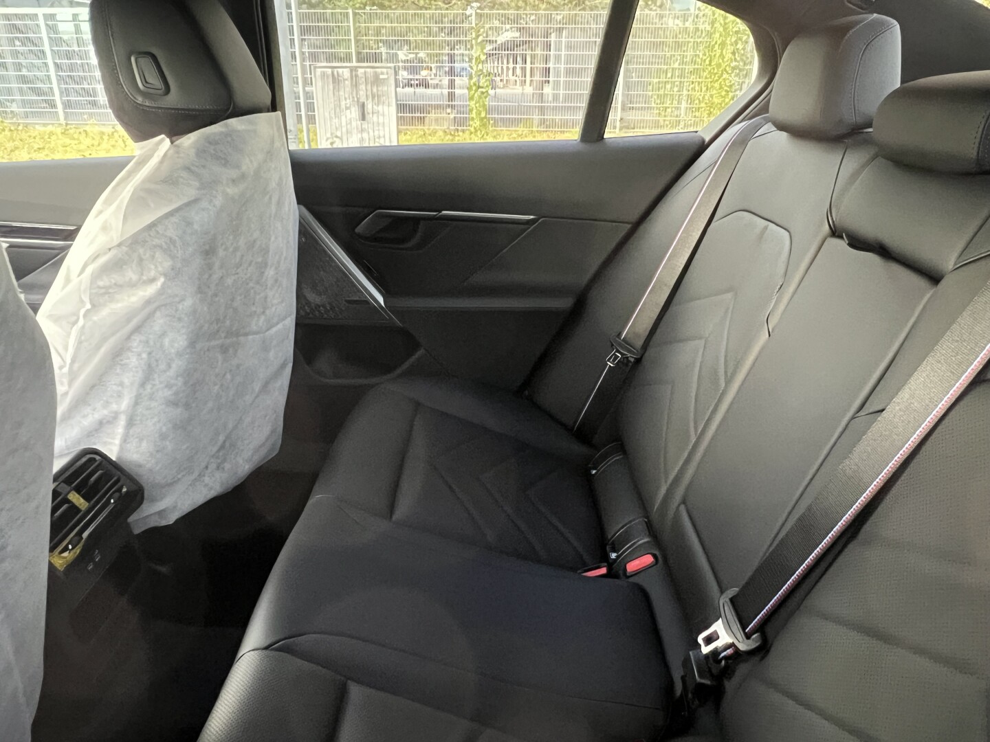 BMW i5 M60 xDrive M-Sport Pro Black-Paket 601PS З Німеччини (129179)