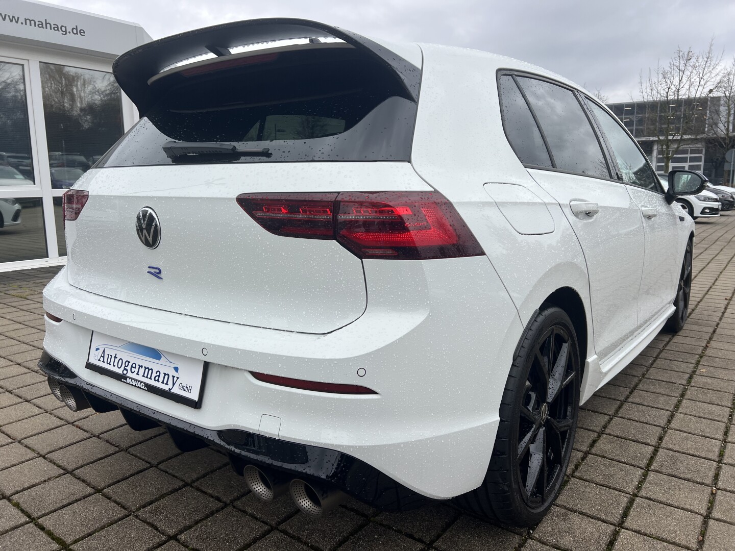 VW Golf 8 R 4Motion DSG Exklusive-Paket Akrapovic З Німеччини (129205)