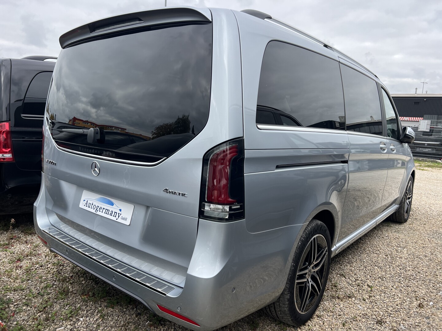 Mercedes-Benz V300d AMG 4Matic Avantgarde Long З Німеччини (129230)