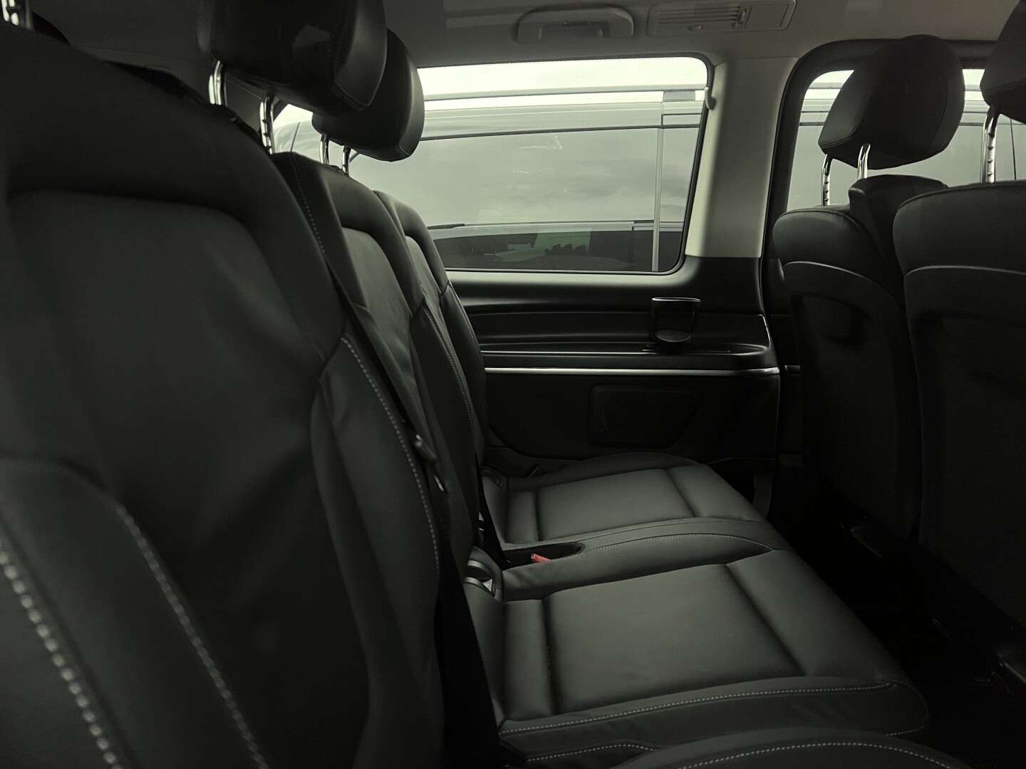 Mercedes-Benz V300d AMG 4Matic Avantgarde Long З Німеччини (129231)