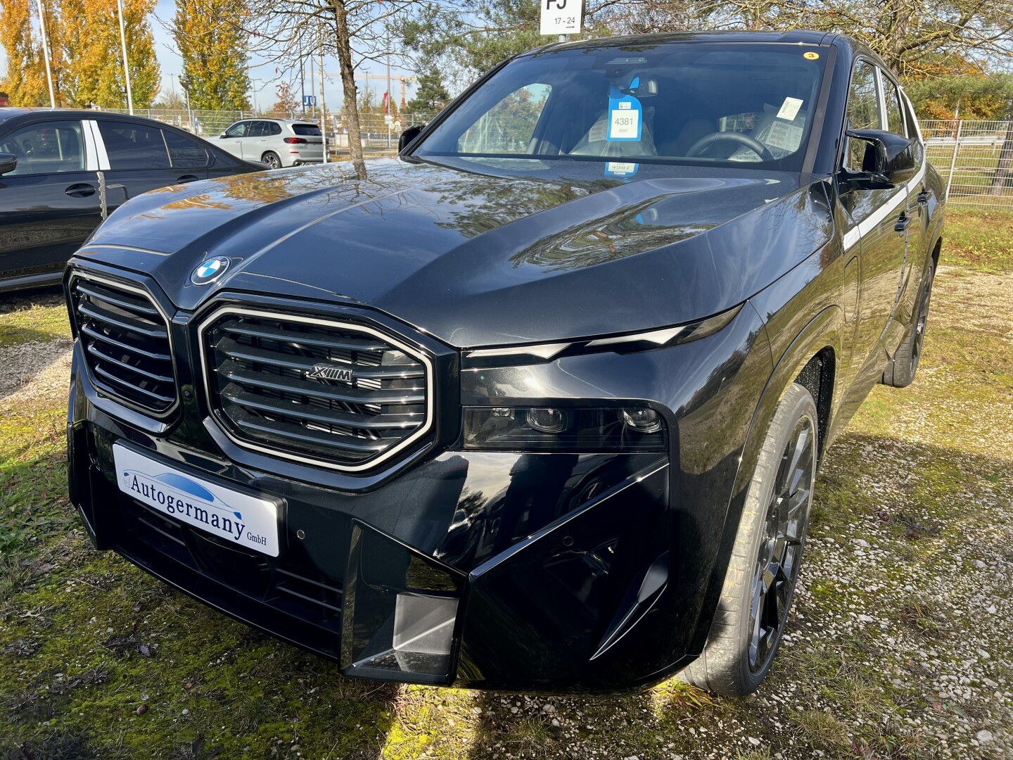 BMW XM 4.4 Hybrid 653PS Individual Black-Paket Из Германии (129268)