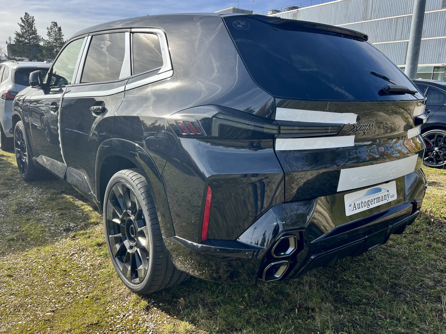 BMW XM 4.4 Hybrid 653PS Individual Black-Paket Из Германии (129283)