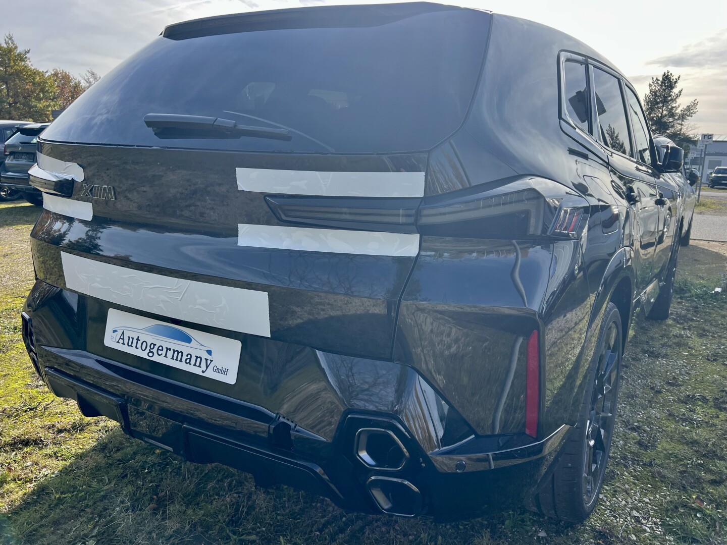 BMW XM 4.4 Hybrid 653PS Individual Black-Paket Из Германии (129279)