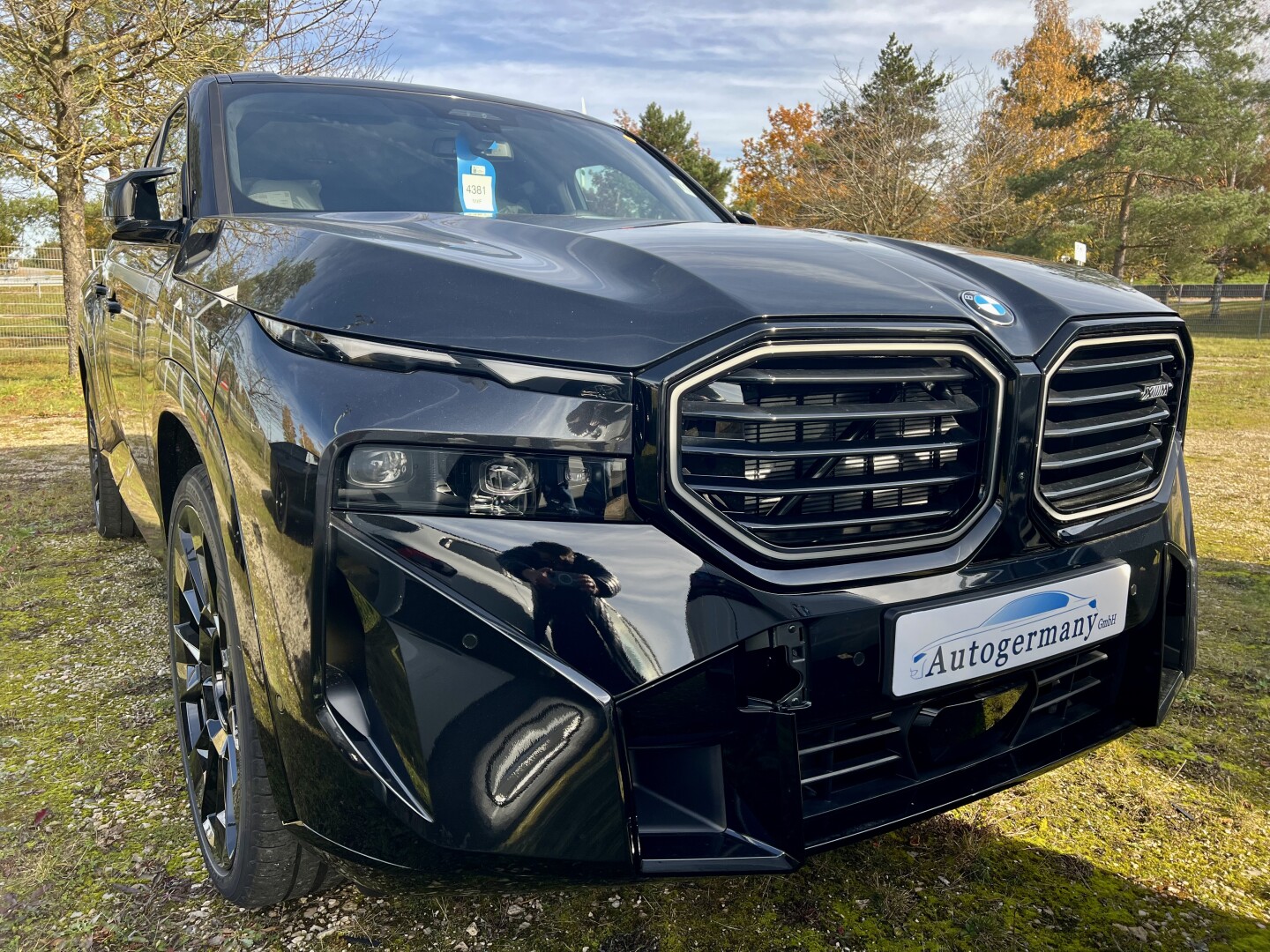 BMW XM 4.4 Hybrid 653PS Individual Black-Paket Из Германии (129292)