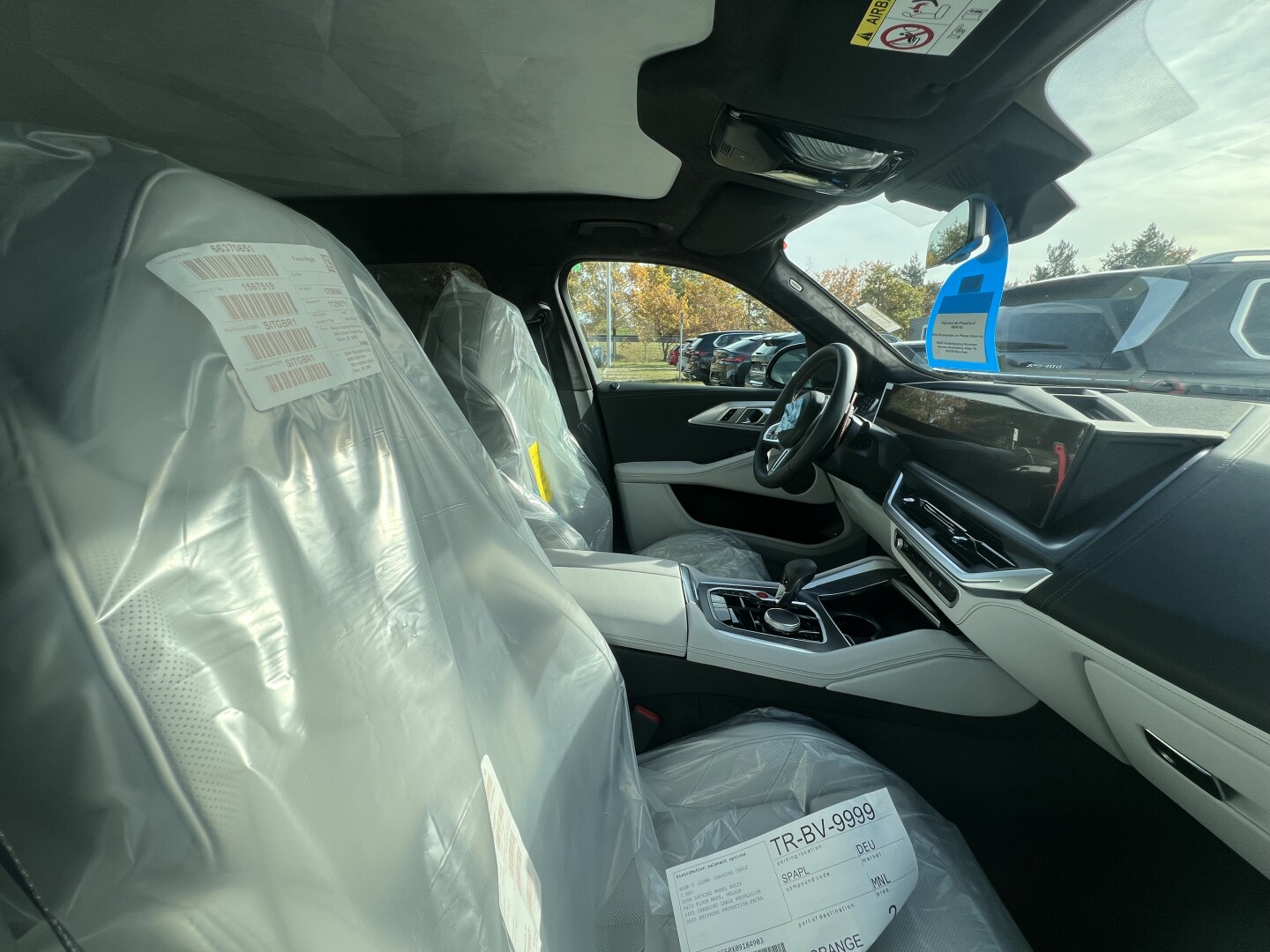 BMW XM 4.4 Hybrid 653PS Individual Black-Paket Из Германии (129271)