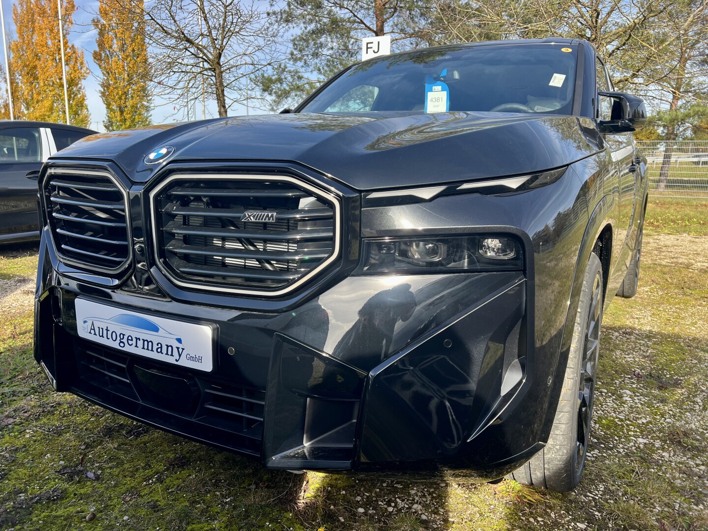 BMW XM 4.4 Hybrid 653PS Individual Black-Paket Из Германии (129293)