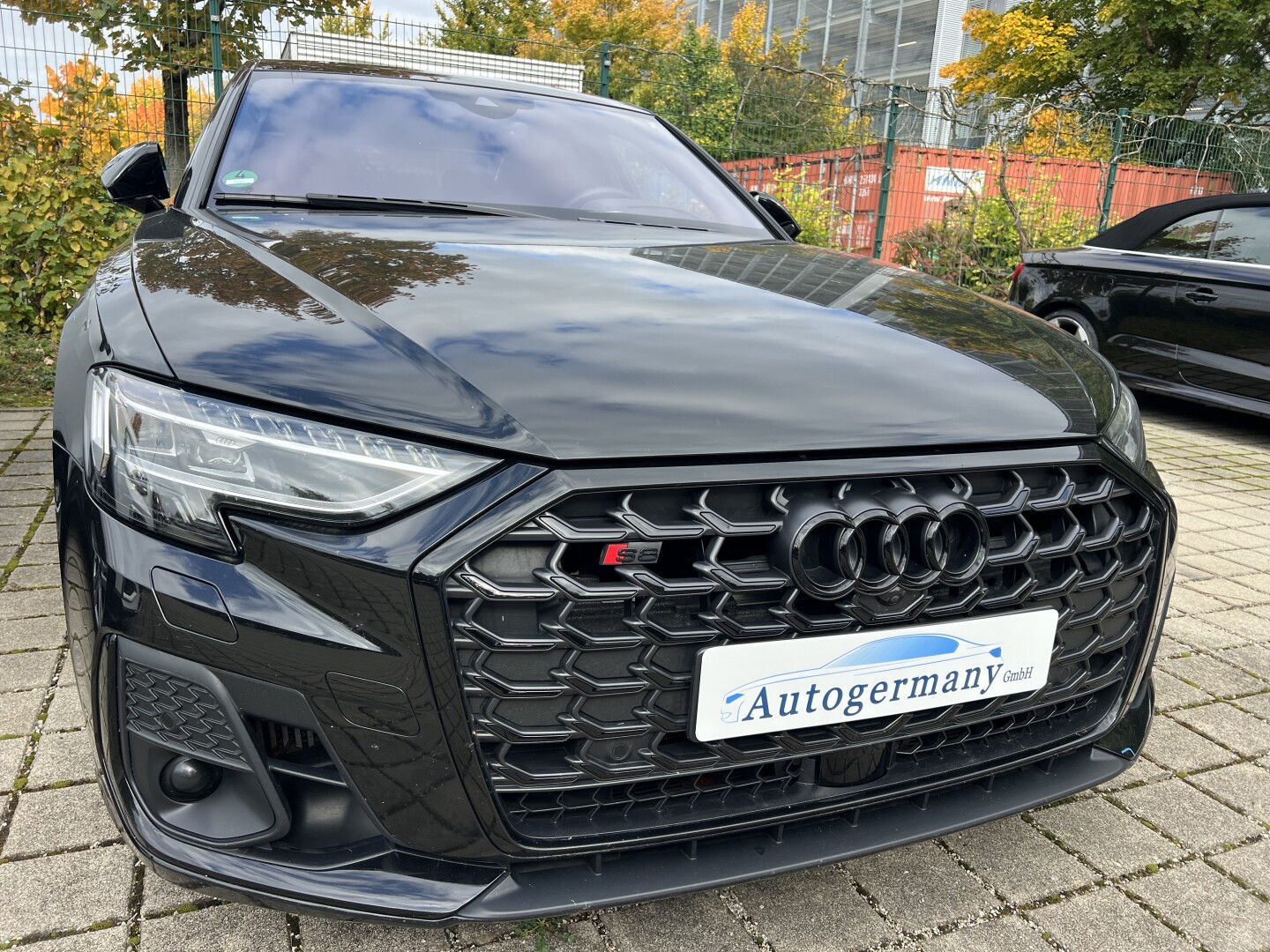 Audi S8 4.0TFSI 571PS Quattro Matrix Black-Paket Из Германии (129370)