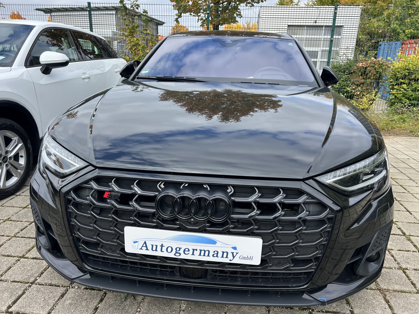 Audi S8 4.0TFSI 571PS Quattro Matrix Black-Paket Из Германии (129371)