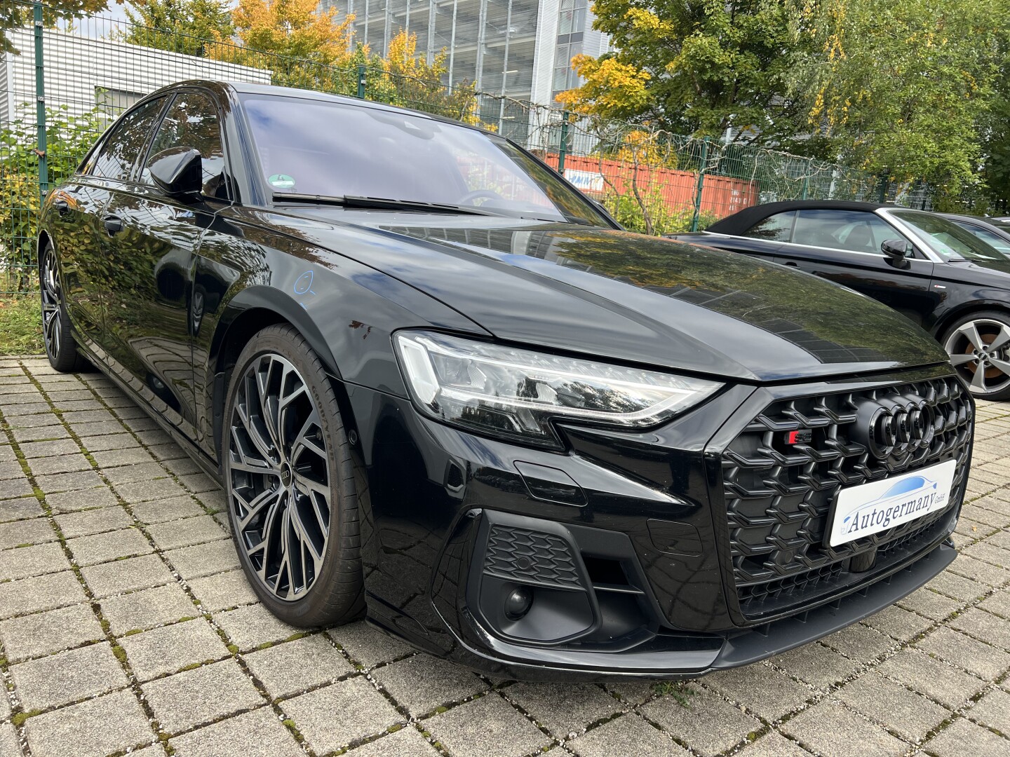 Audi S8 4.0TFSI 571PS Quattro Matrix Black-Paket Из Германии (129369)