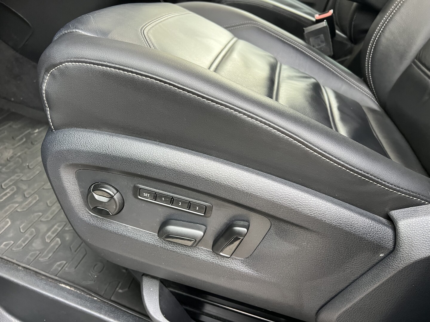 VW T6.1 Multivan 2.0TDI 204PS 4Motion DSG Highline LED Из Германии (129419)