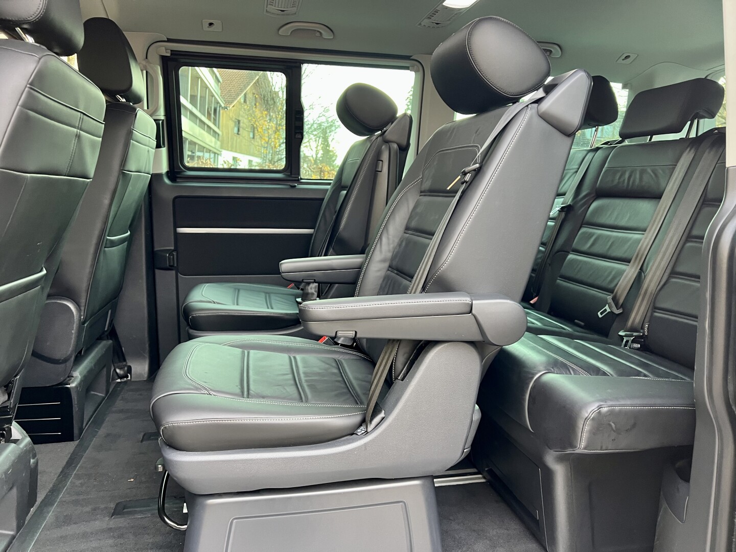 VW T6.1 Multivan 2.0TDI 204PS 4Motion DSG Highline LED Из Германии (129439)