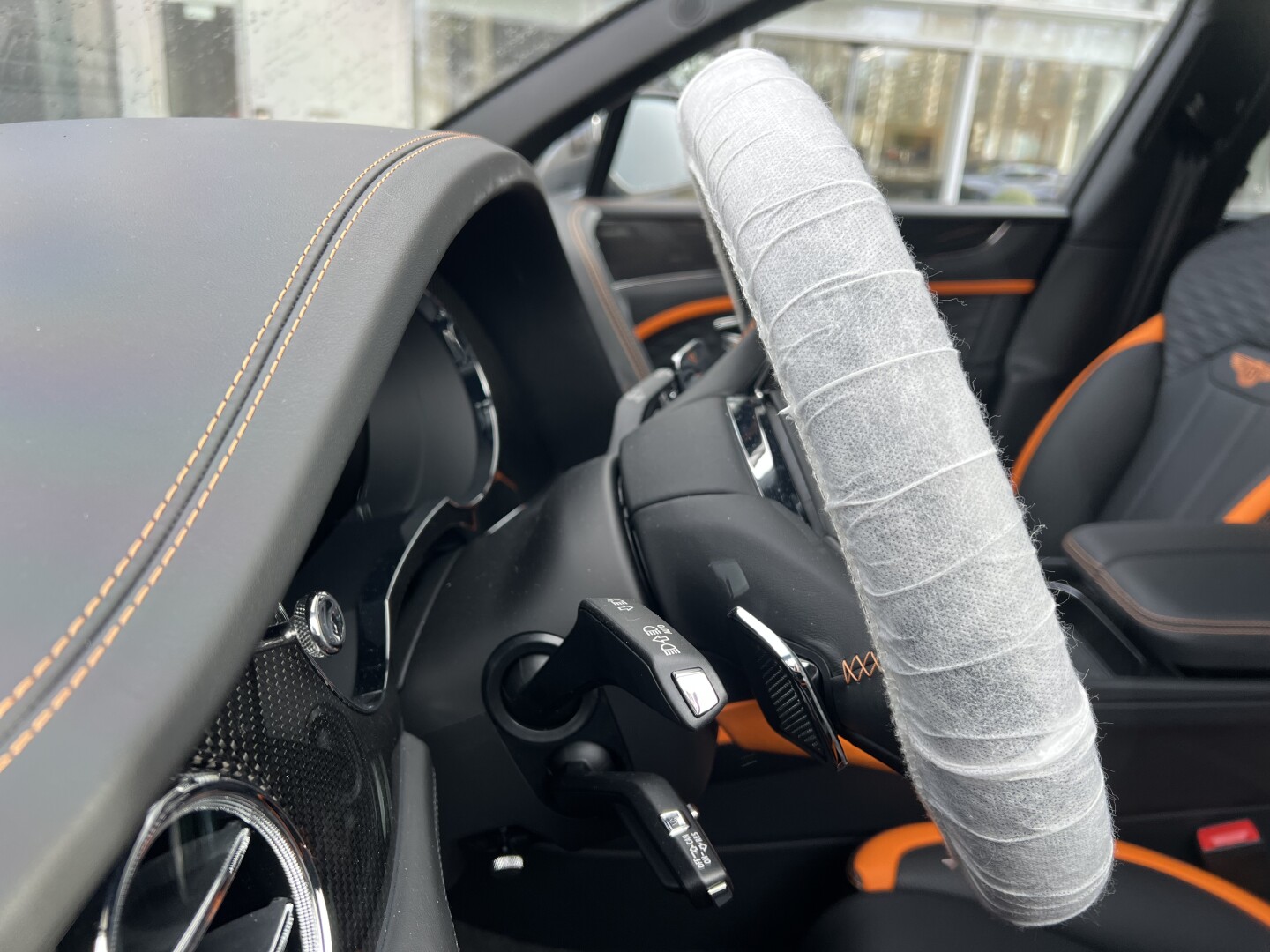 Bentley Bentayga Speed 650PS Black-Orange Paket Из Германии (129466)