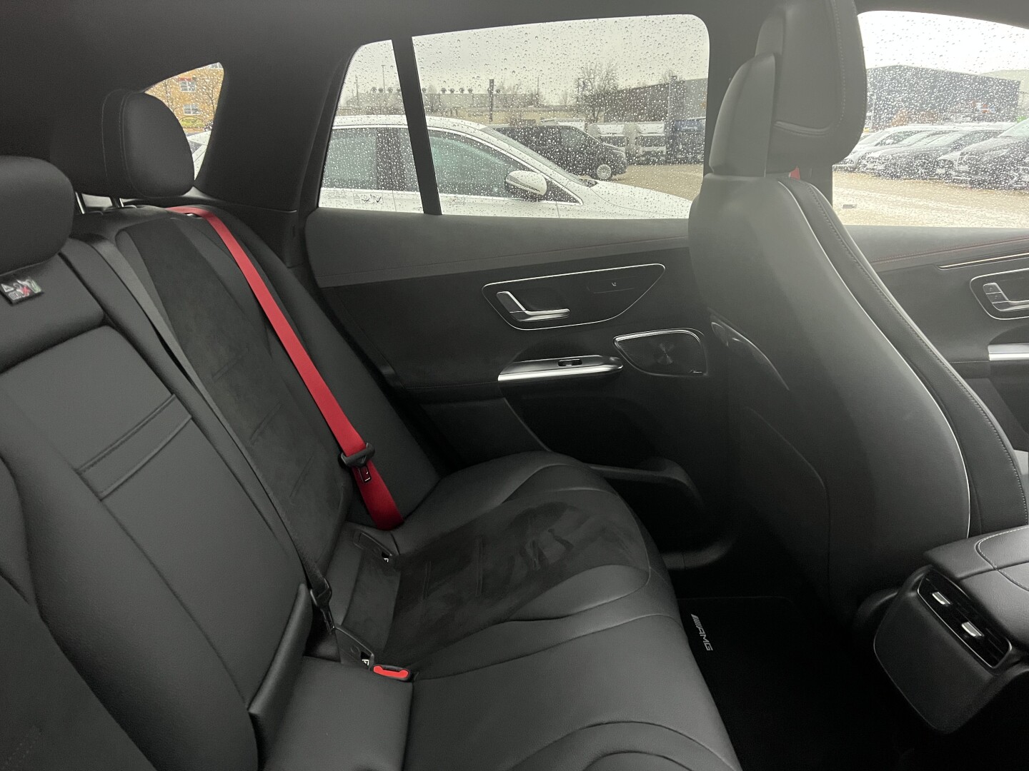 Mercedes-Benz EQE 350+ SUV 292PS AMG 4Matic  Из Германии (129511)