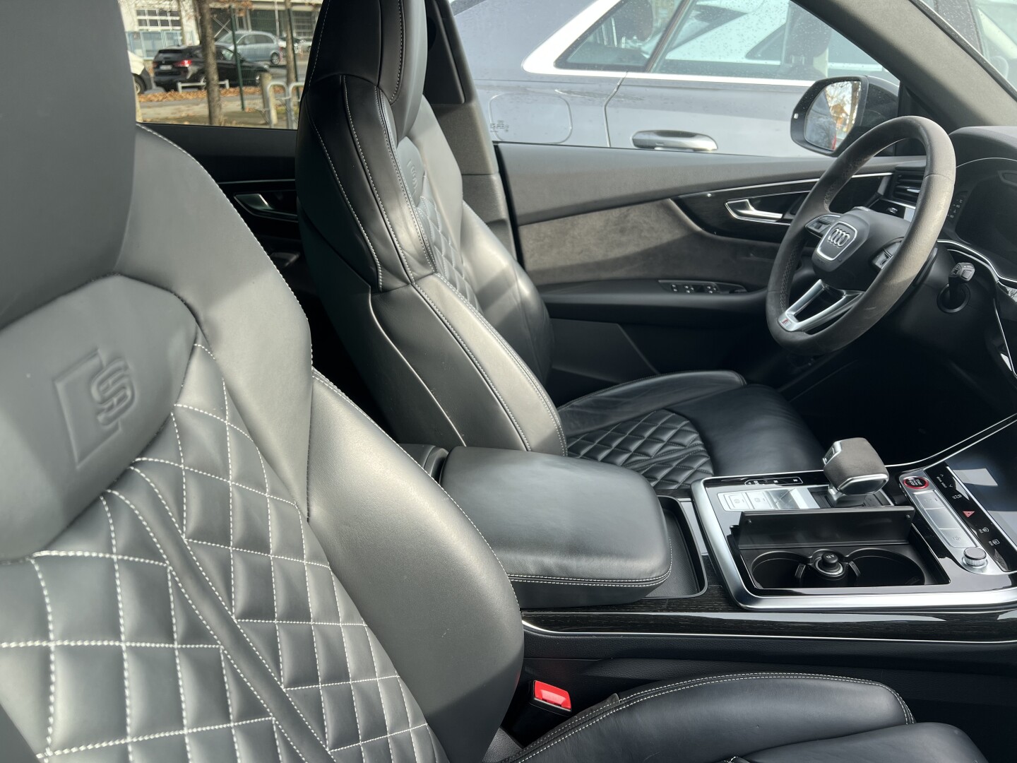 Audi SQ8 4.0TDI Quattro Black-Paket HDMatrix Aus Deutschland (129523)