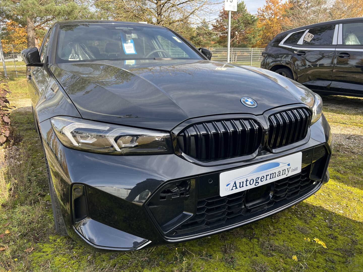 BMW 330e xDrive 292PS Hybrid M-Sport Black Paket Aus Deutschland (129577)