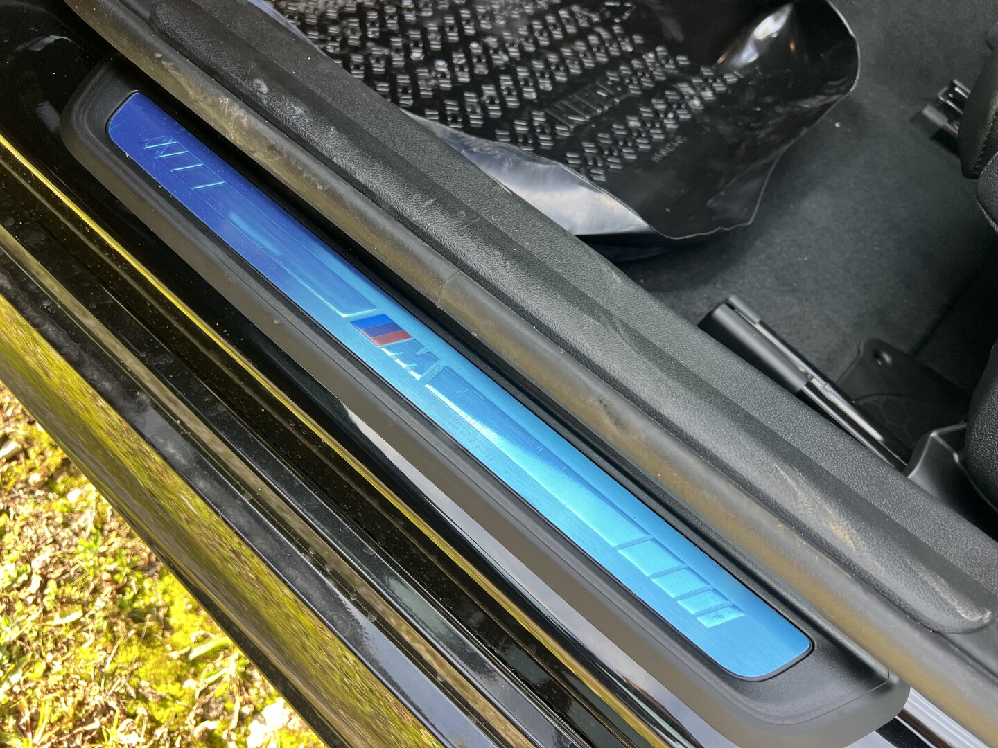 BMW 330e xDrive 292PS Hybrid M-Sport Black Paket Aus Deutschland (129553)