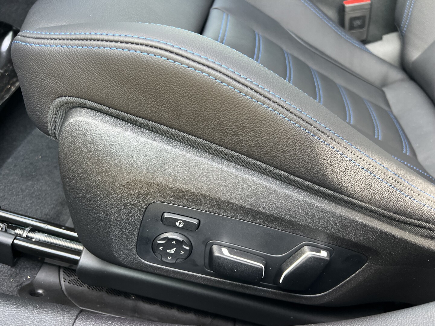 BMW 330e xDrive 292PS Hybrid M-Sport Black Paket Aus Deutschland (129552)