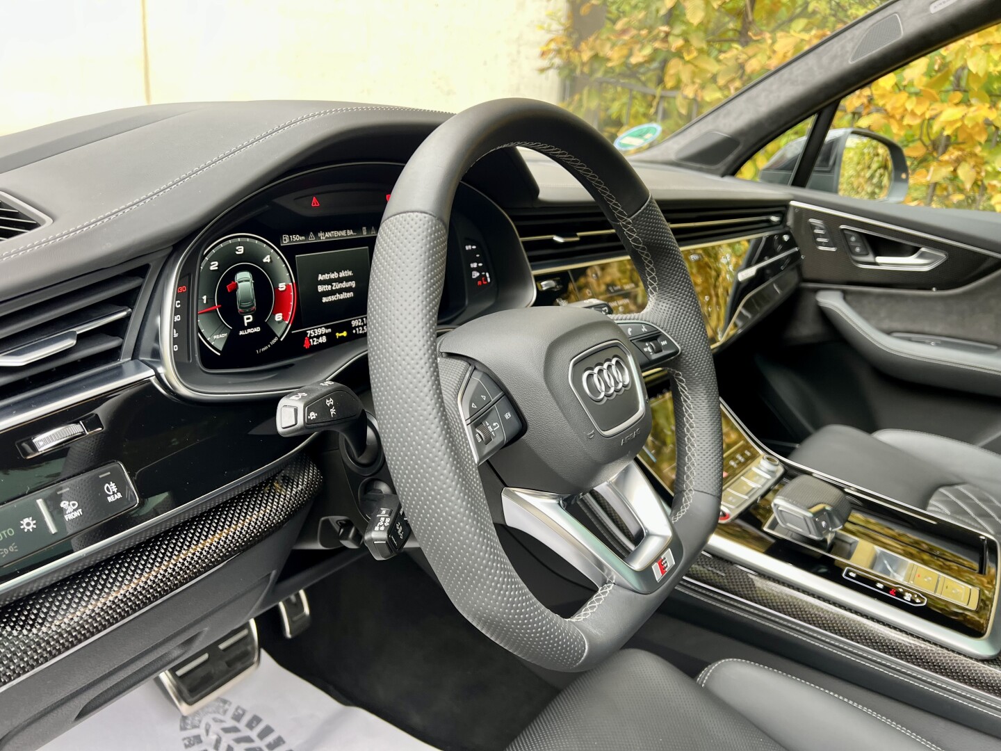 Audi SQ7 4.0TDI 435PS Black-Paket Ceramic-Brakes Matrix Aus Deutschland (129614)