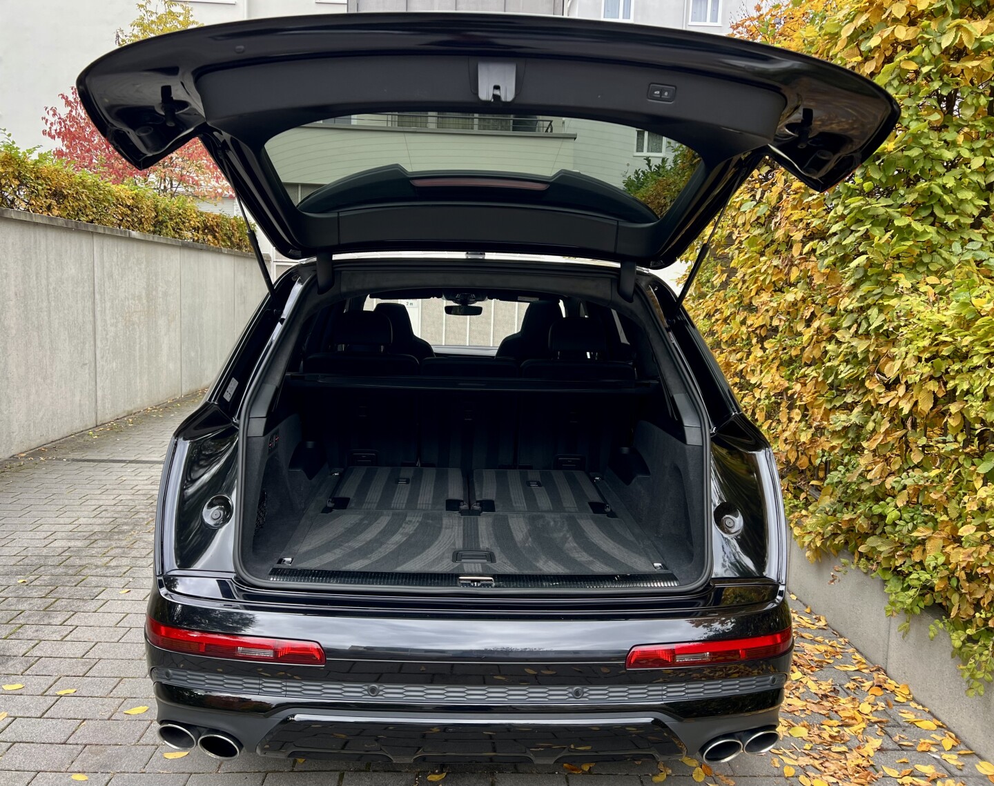 Audi SQ7 4.0TDI 435PS Black-Paket Ceramic-Brakes Matrix Aus Deutschland (129623)