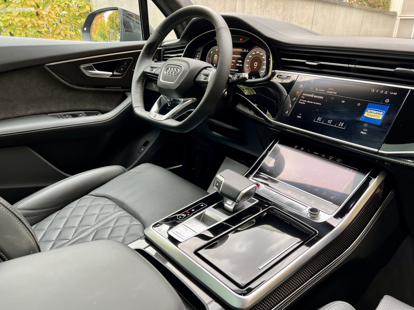 Audi SQ7 4.0TDI 435PS Black-Paket Ceramic-Brakes Matrix Aus Deutschland (129610)