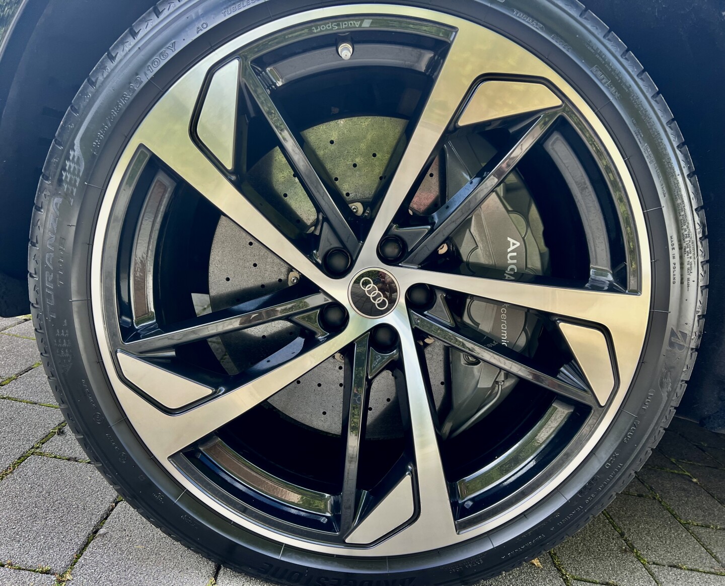 Audi SQ7 4.0TDI 435PS Black-Paket Ceramic-Brakes Matrix Aus Deutschland (129635)