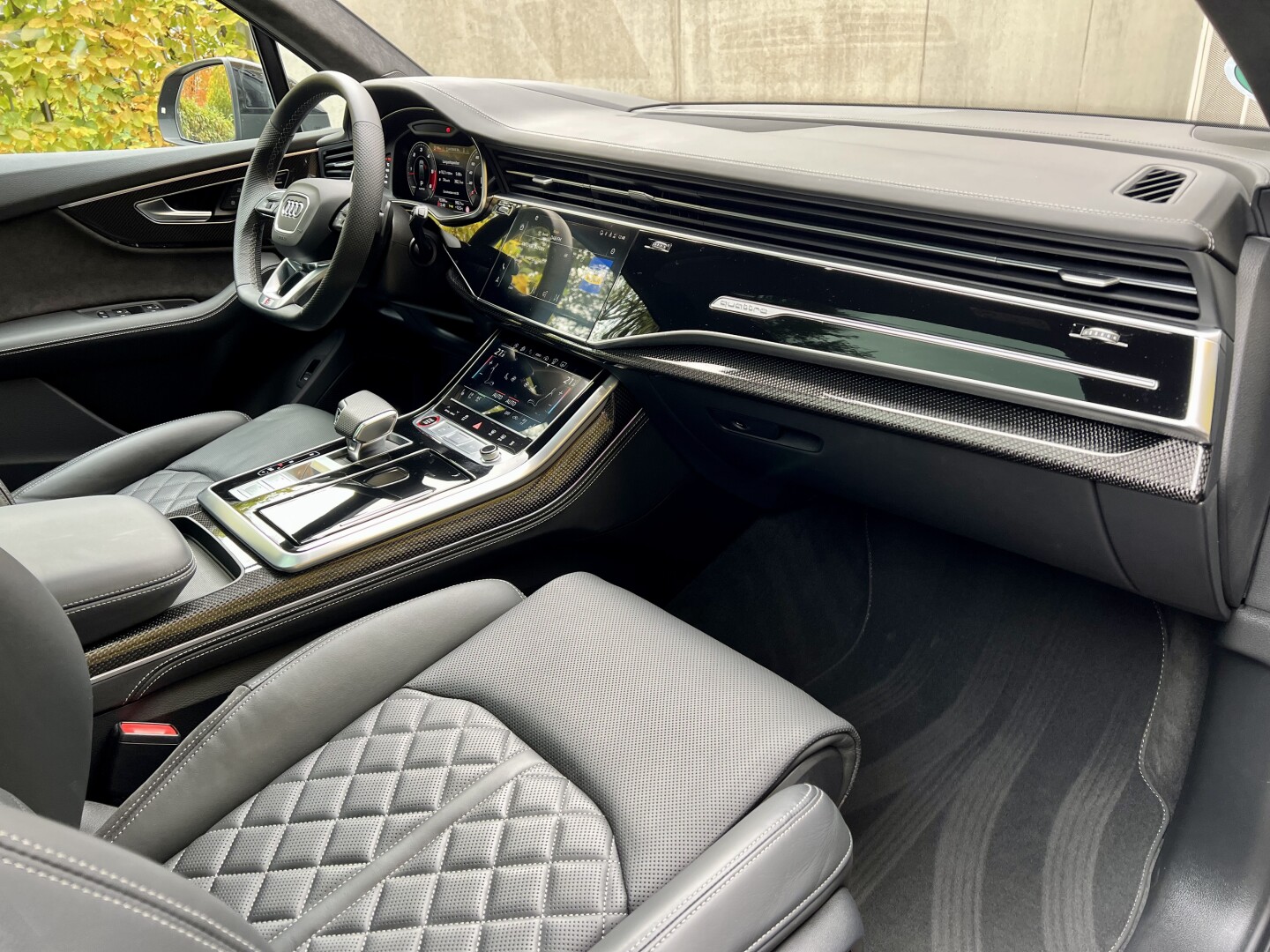 Audi SQ7 4.0TDI 435PS Black-Paket Ceramic-Brakes Matrix Aus Deutschland (129611)