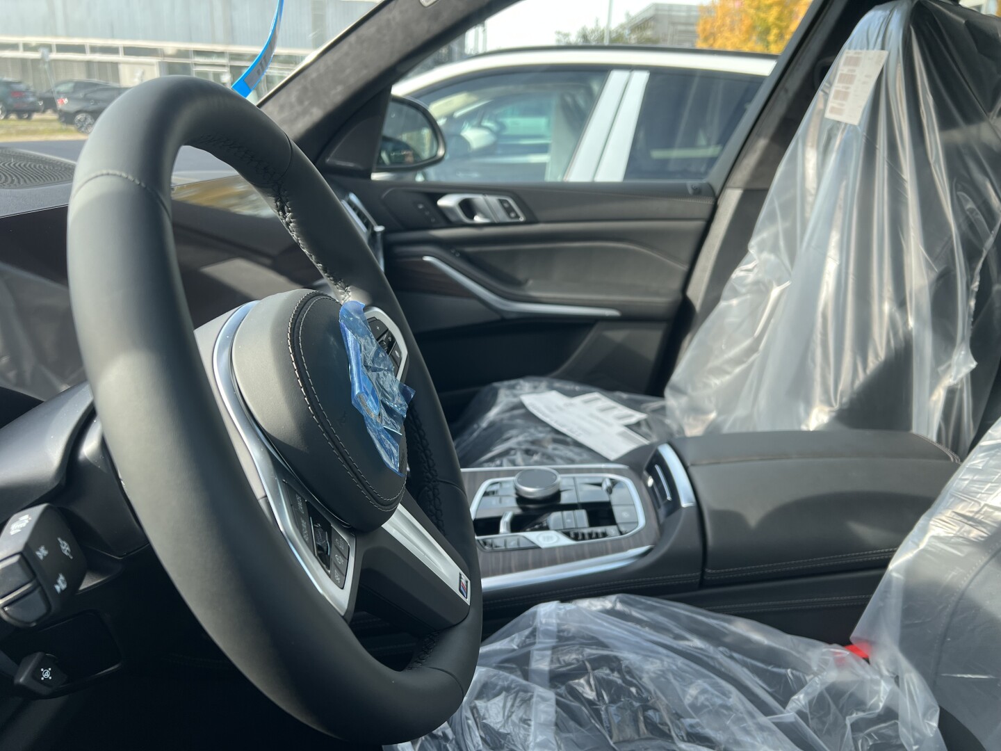 BMW X7 xDrive 40d 352PS M-Sport Pro Sky Lounge З Німеччини (129708)