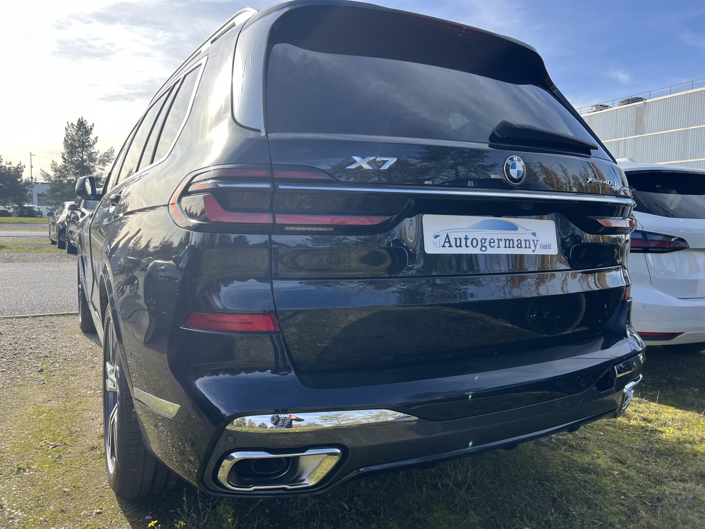 BMW X7 xDrive 40d 352PS M-Sport Pro Sky Lounge З Німеччини (129718)