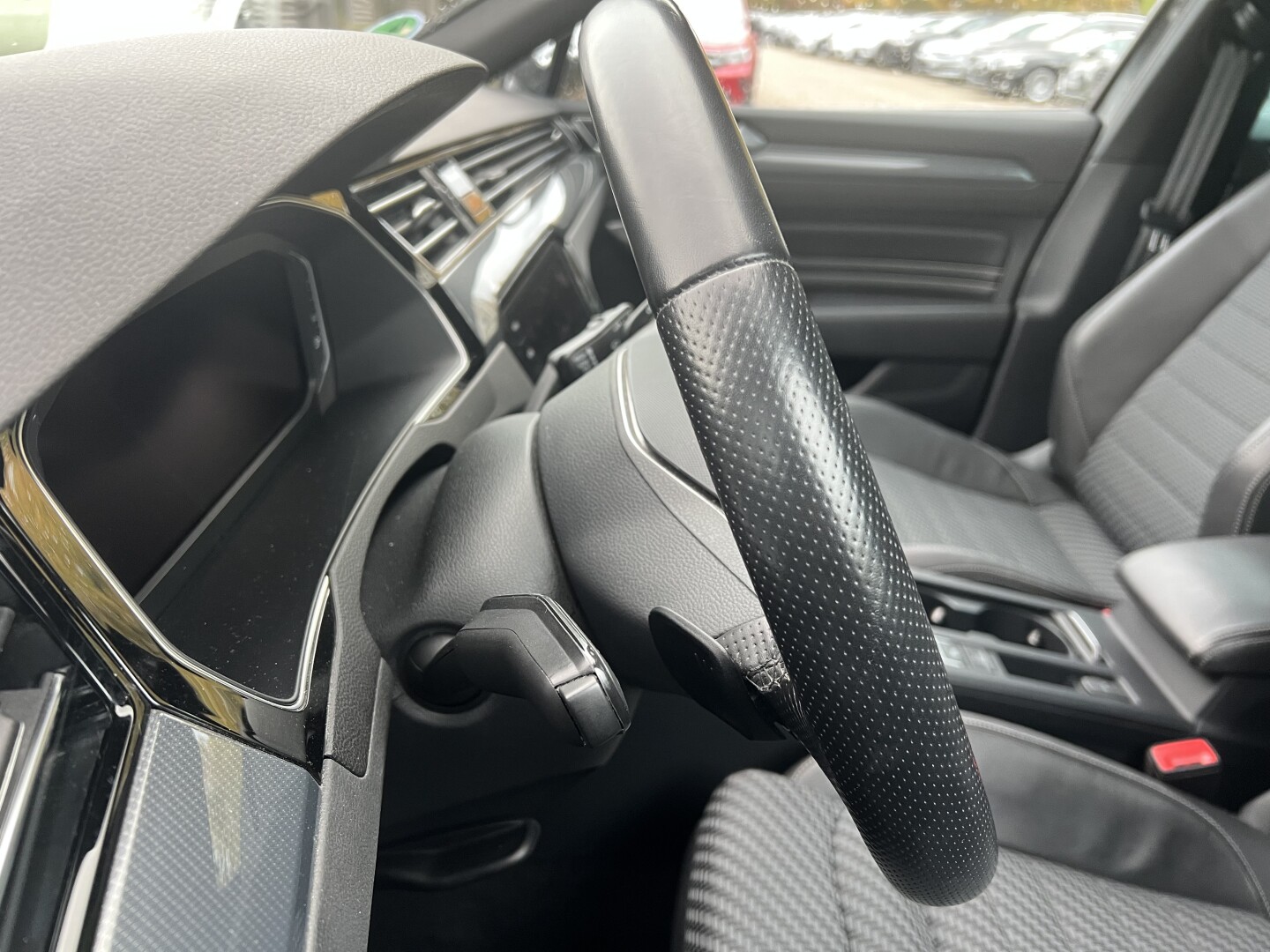 VW Passat 2.0TDI R-Line 200PS 4-Motion DSG LED З Німеччини (129852)