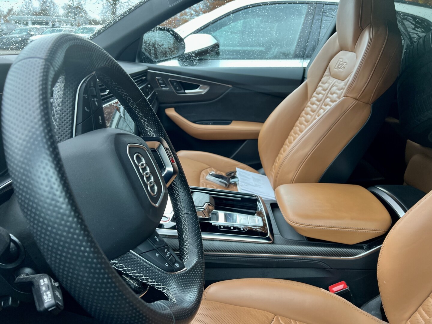 Audi RSQ8 4.0TFSI 600PS Black-Paket Individual З Німеччини (129938)