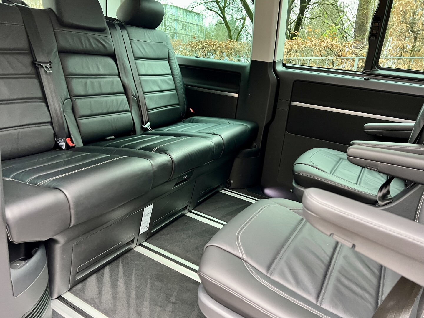 VW Multivan 2.0TDI 4Motion Generation-Six DSG LED З Німеччини (130011)