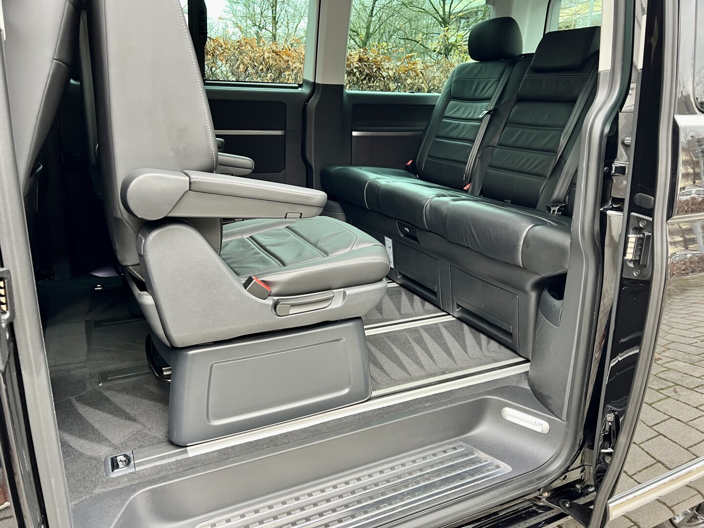 VW Multivan 2.0TDI 4Motion Generation-Six DSG LED З Німеччини (130008)