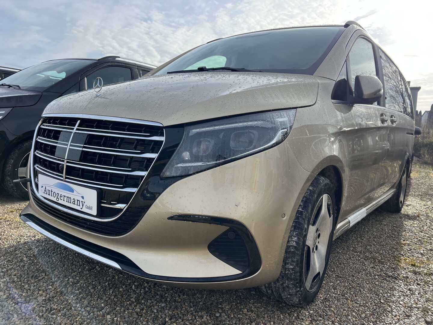 Mercedes-Benz V300d AMG 4Matic Lang Airmatic Exclusive Luxury-Seat З Німеччини (130187)