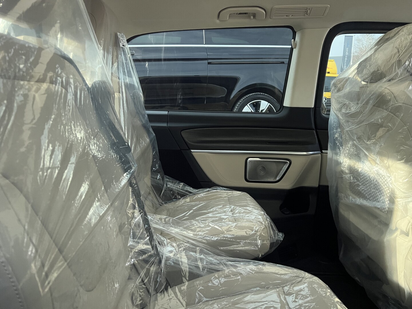 Mercedes-Benz V300d AMG 4Matic Lang Airmatic Exclusive Luxury-Seat З Німеччини (130175)