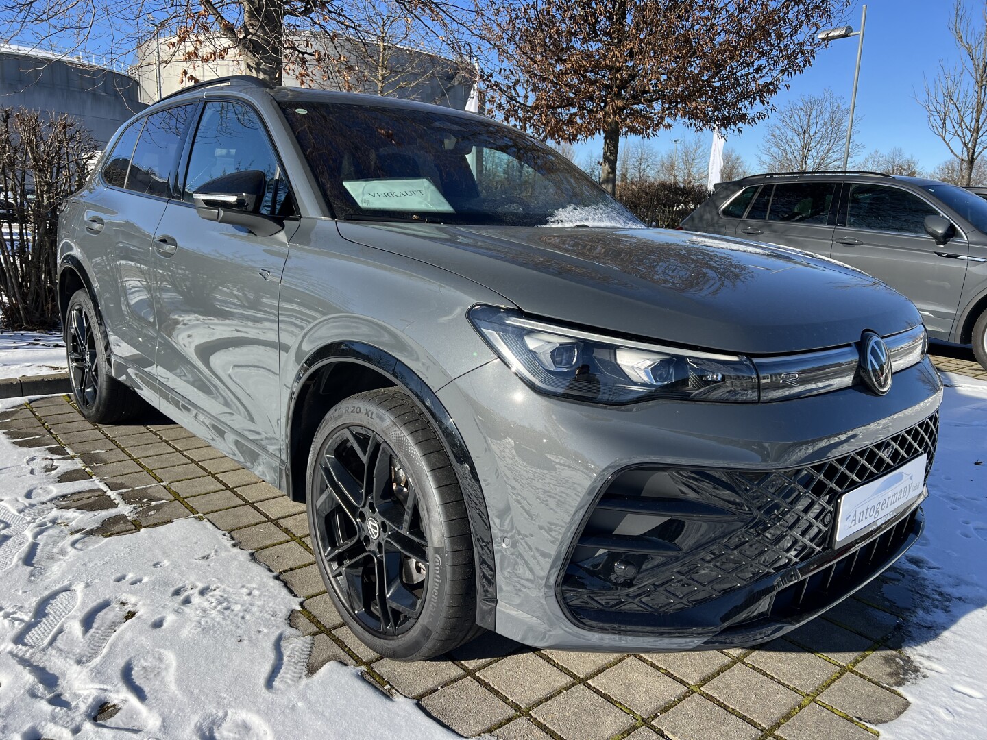 VW Tiguan 2.0TDI R-Line 193PS 4Motion Black-Paket Из Германии (130269)