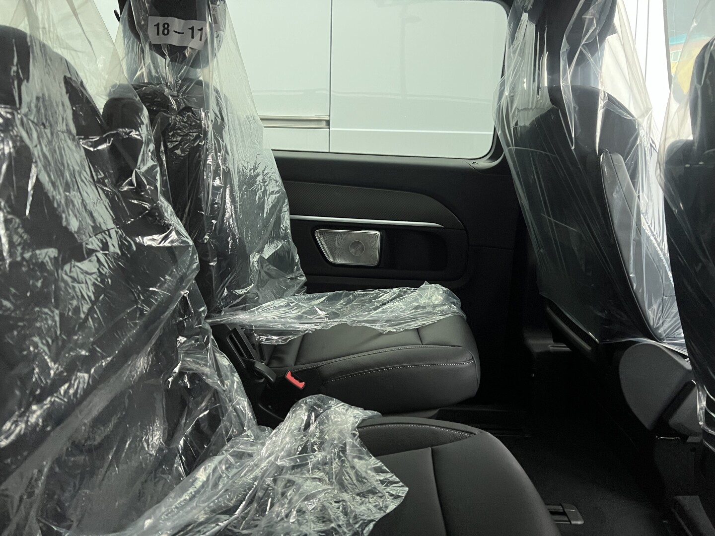 Mercedes-Benz V300d AMG 4Matic Lang Airmatic Exclusive З Німеччини (130359)