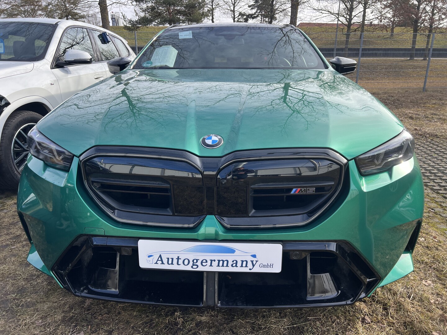 BMW M5 Touring xDrivers 727PS Hybrid Exclusive Из Германии (130475)